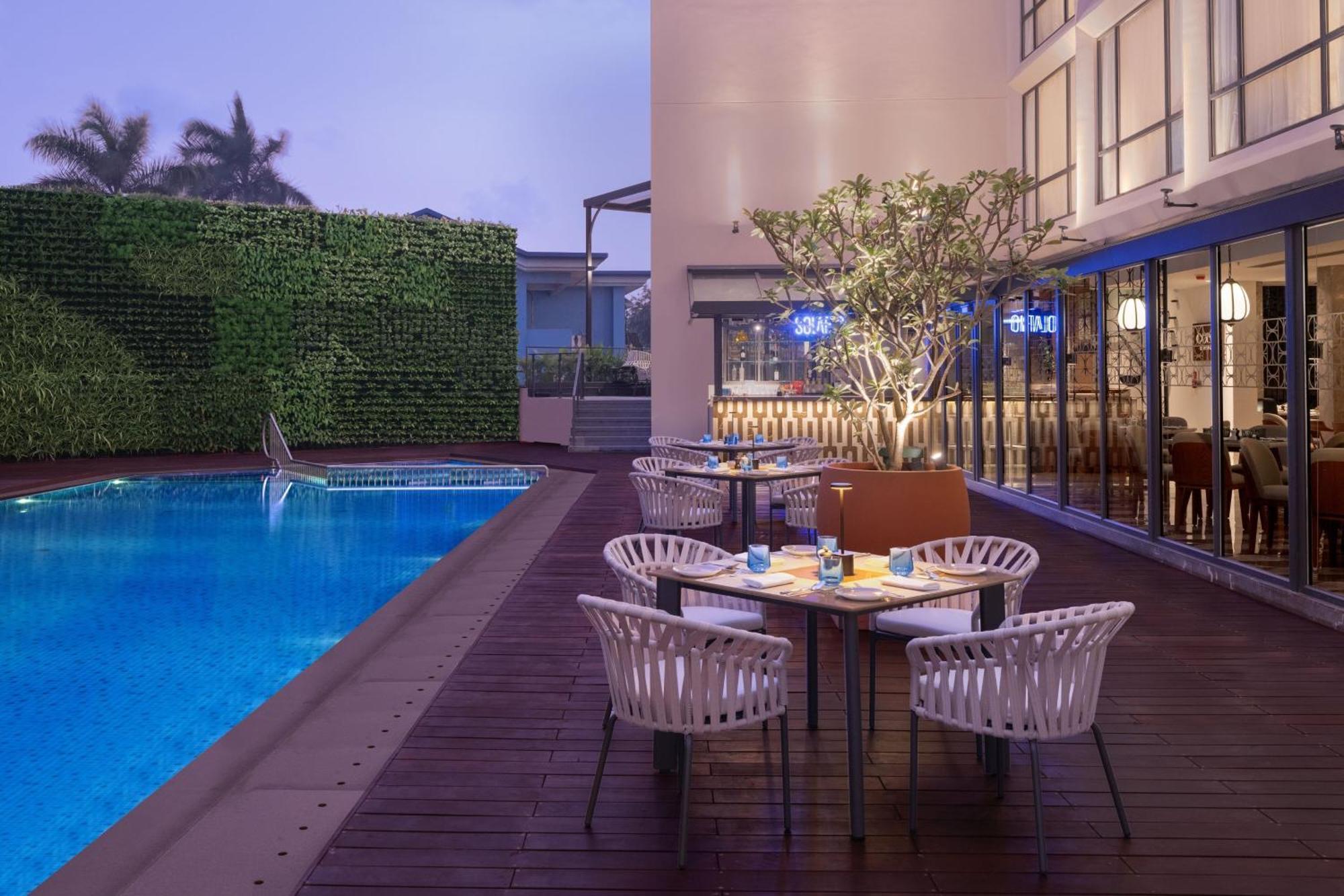 Courtyard By Marriott Goa Colva Hotell Eksteriør bilde