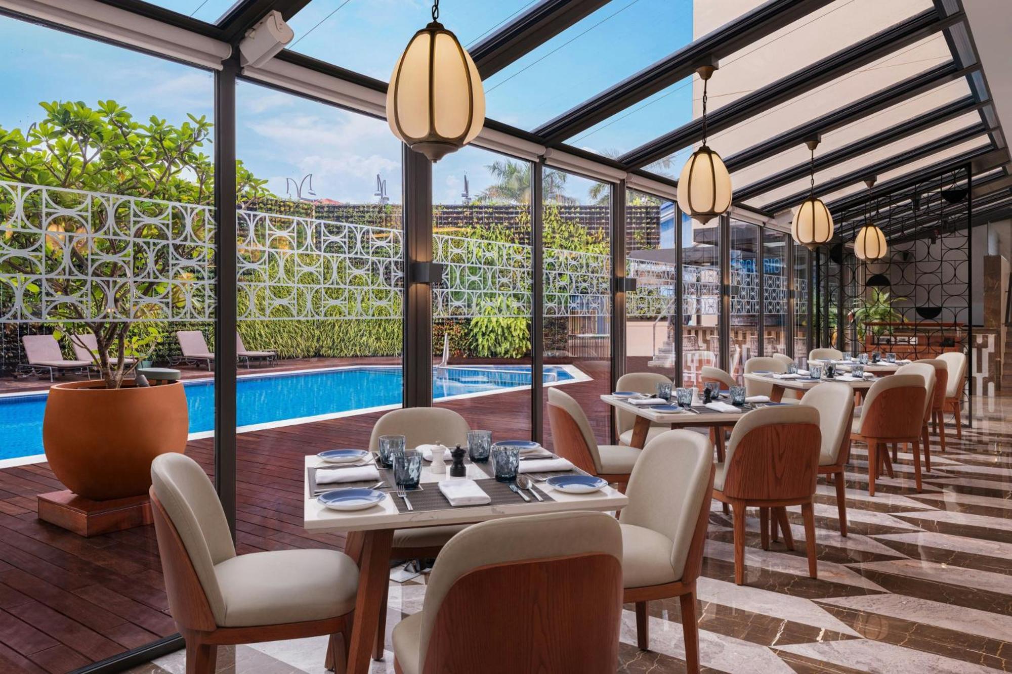 Courtyard By Marriott Goa Colva Hotell Eksteriør bilde